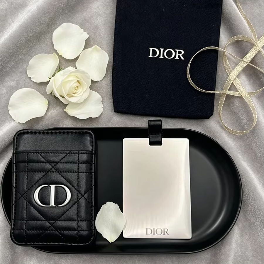 Sac Dior Dior's Bag, miroir de - Perfume Fine Fragrance avis et prix